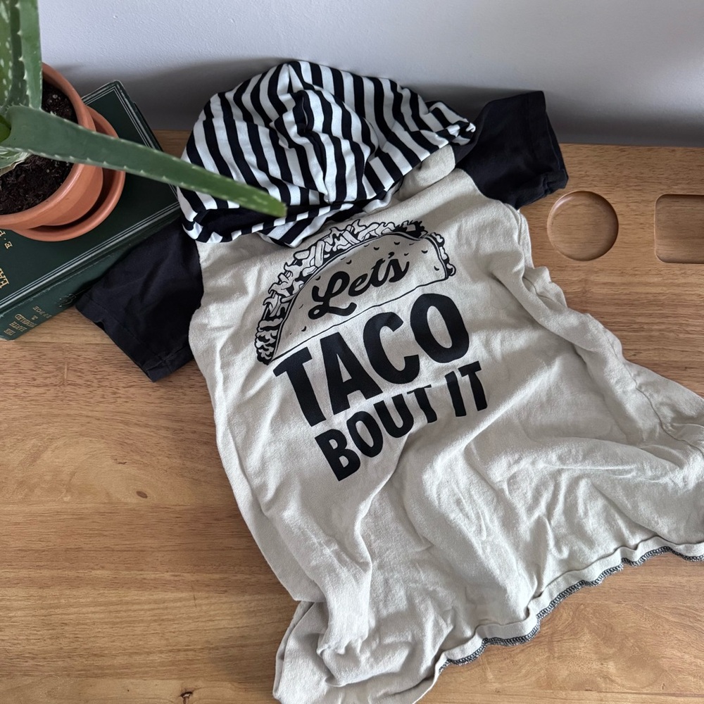 Wild Bambino Upcycled Taco Hooded Dress 5/6 | Boho | Foodie